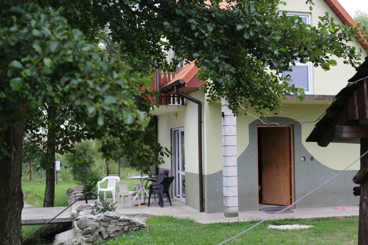 Agrowczasy Nad Stawem Villa Gartatowice Exterior photo