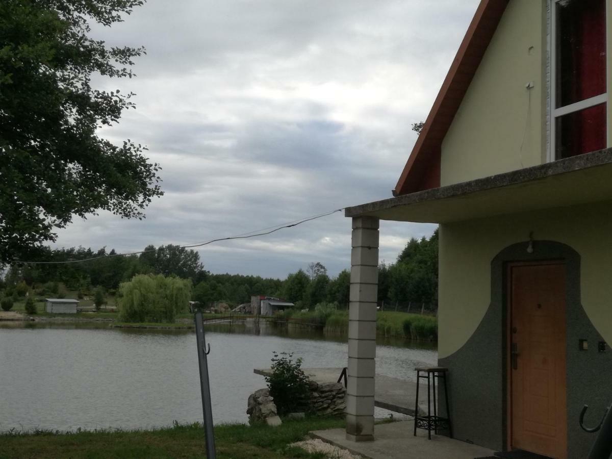 Agrowczasy Nad Stawem Villa Gartatowice Exterior photo